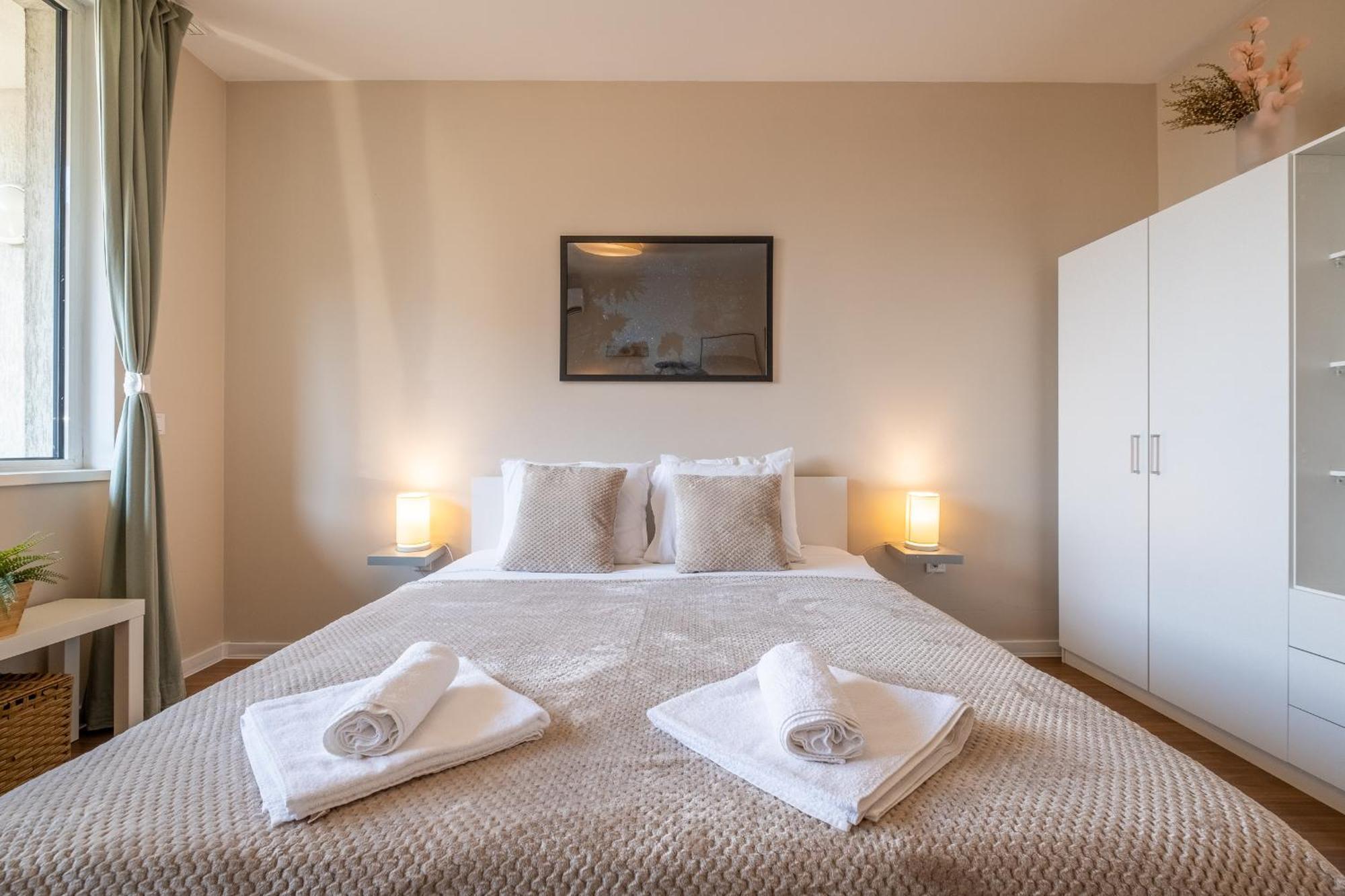 City Oasis: Stylish Retreat In The Heart Of Sofia Exterior photo