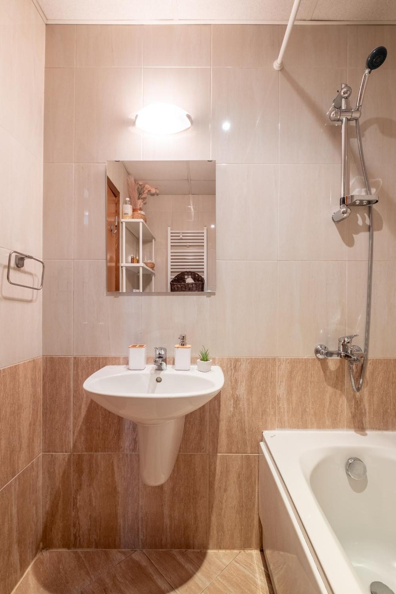 City Oasis: Stylish Retreat In The Heart Of Sofia Exterior photo